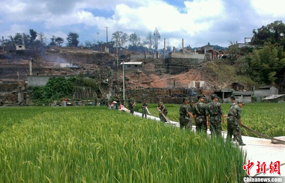 圖為火災(zāi)現(xiàn)場。沫浠 攝 圖片來源：CFP視覺中國