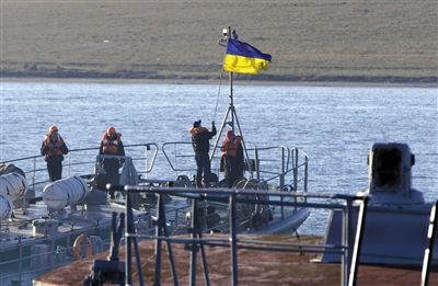 當?shù)貢r間2014年3月21日，克里米亞塞瓦斯托波爾，烏克蘭海軍登陸艦。