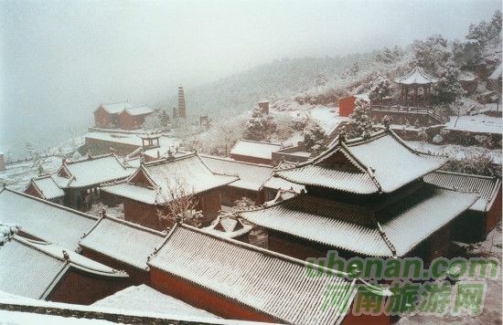 少林寺委派法師住持月山寺晉院儀式在博愛(ài)月山寺隆重舉行