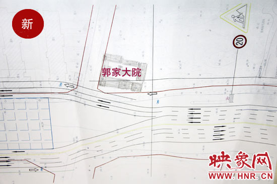 最新的設(shè)計圖紙上顯示，地鐵2號線東大街站臺的施工作業(yè)面，和之前相比，進(jìn)行了大范圍的壓縮。