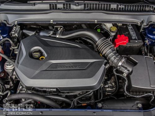 　　福特第二代Fusion搭載的1.6L Ecoboost發(fā)動機(jī)