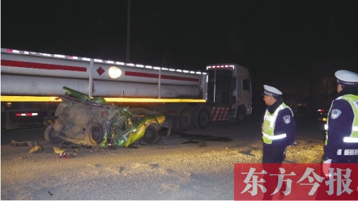 昨日下午，鄭平路與107國道并線處突發(fā)車禍，造成鄭平路擁堵兩個多小時