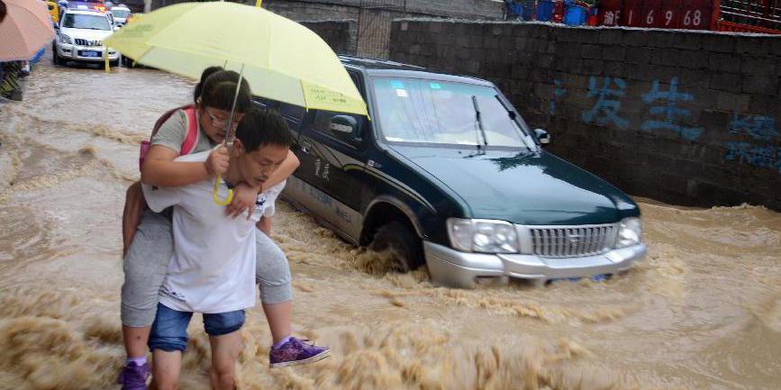 重慶巫溪遭暴雨洪水襲擊