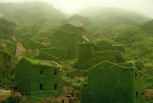 實(shí)拍被大自然吞沒的中國(guó)漁村