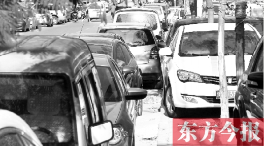 鄭州停車位緊張，給愛車找個(gè)車位每天都在考驗(yàn)著車主的智慧