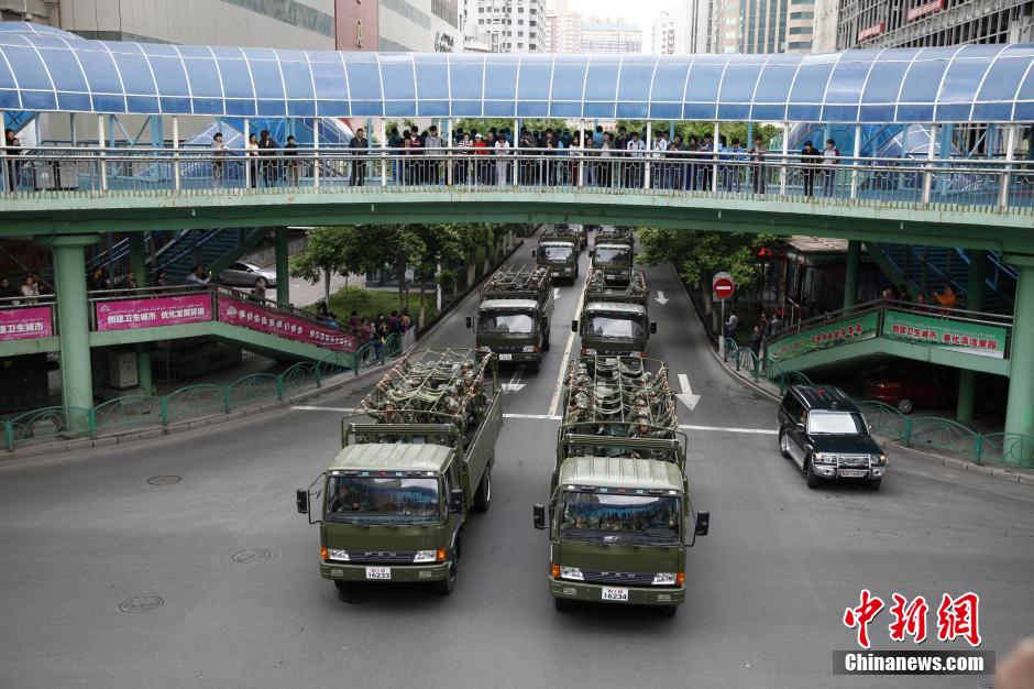 交通管制期間禁止一切車輛通行