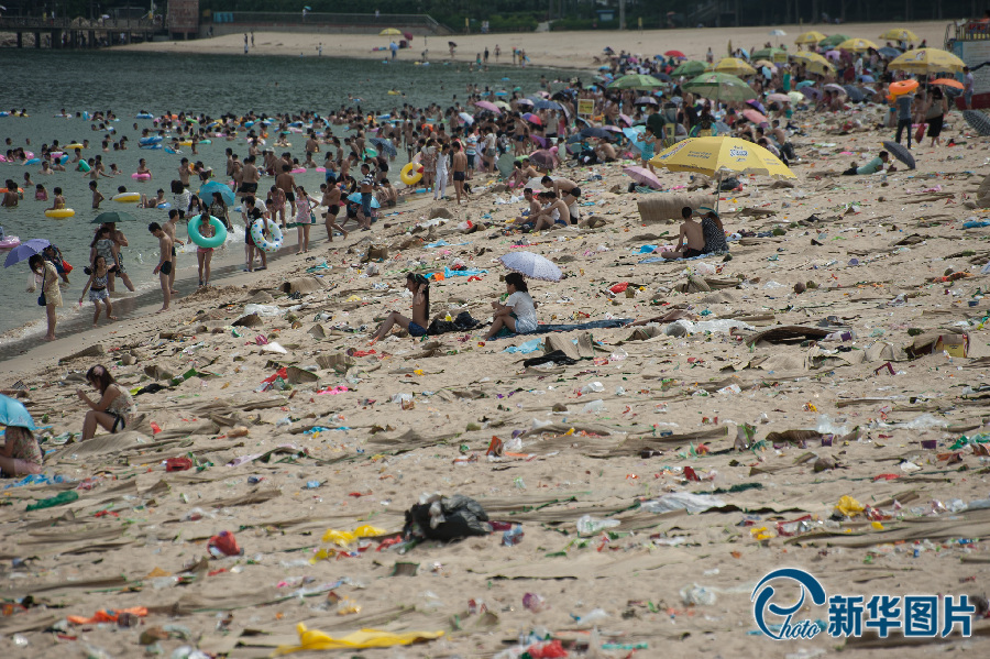 深圳端午過后垃圾遍地 海濱沙灘變垃圾場