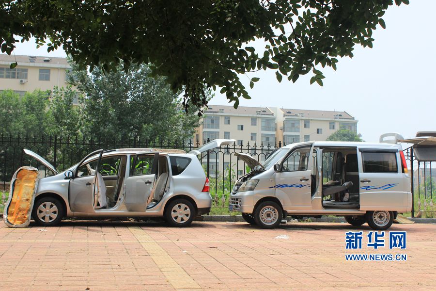 大雨過后艷陽天  新鄉(xiāng)車主晾曬忙