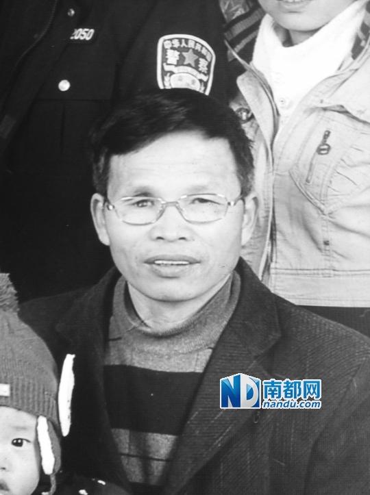 村民偷拍縣長(zhǎng)收禮18天后被捕 警方定其為黑社會(huì)