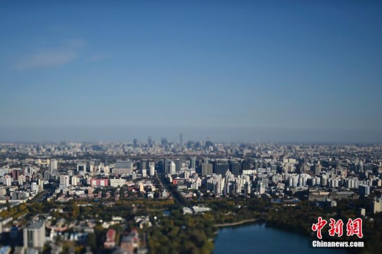 北京多舉措保障APEC會(huì)議期間空氣質(zhì)量 藍(lán)天綻放